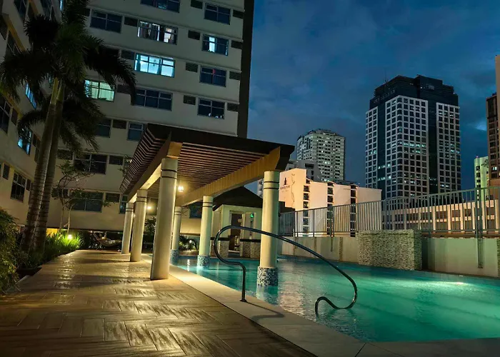Tripleview Two Adriatico Place One Bedroom Facing Bay 马尼拉