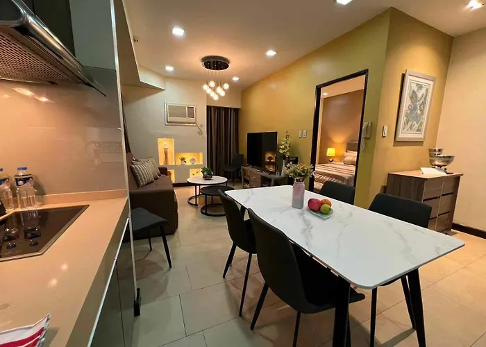 Tripleview Two Adriatico Place One Bedroom Facing Bay 4* 马尼拉